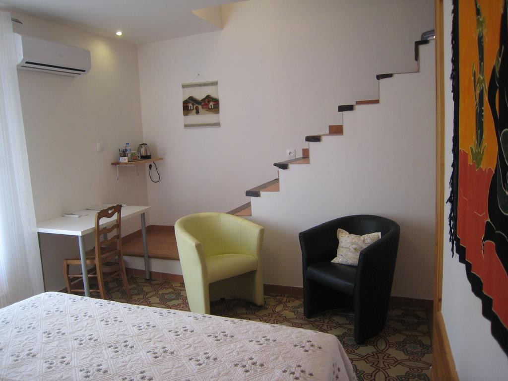 Petite Suite Douillette Saint-Pargoire Exterior foto